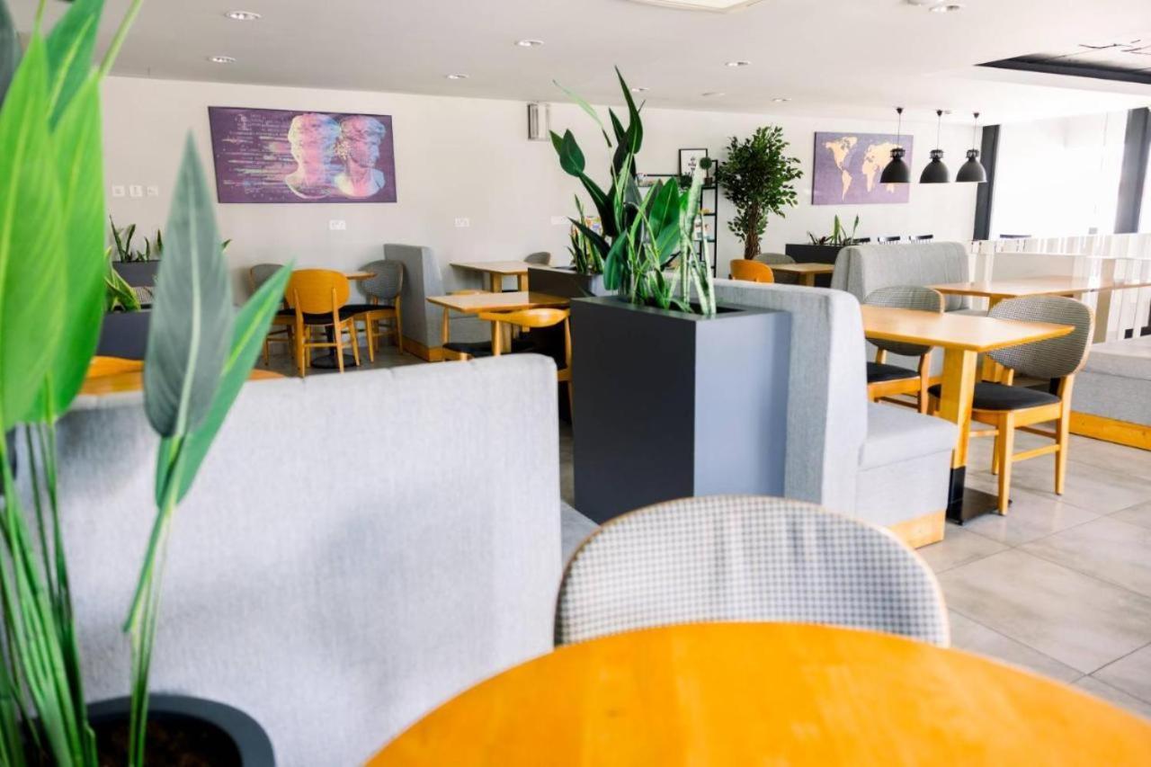 Ingate Hotel Famagusta  Ngoại thất bức ảnh